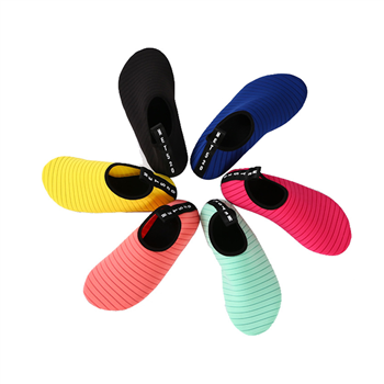 Beach shoes