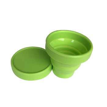Portable folding cup