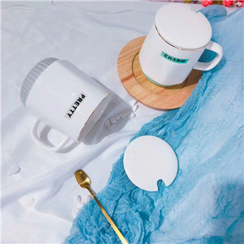 Ceramic Cup with Spoon and Lid