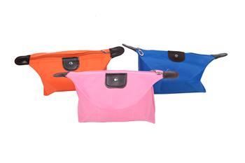 Cosmetic bag